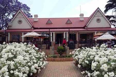 Ga Rouge Restaurant